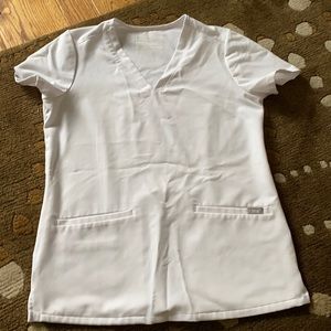 Figs Extra Small Casma Three Pocket Scrub top